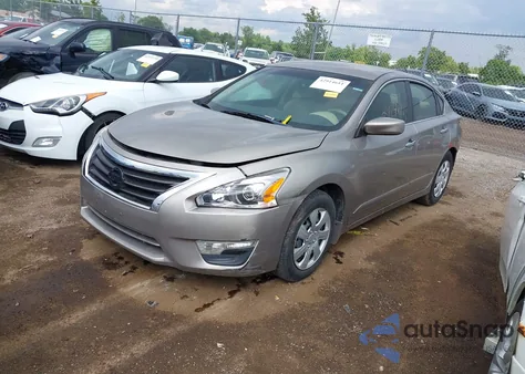 2015 Nissan Altima 2.5 S from USA, damaged, VIN 1N4AL3AP2FC106021